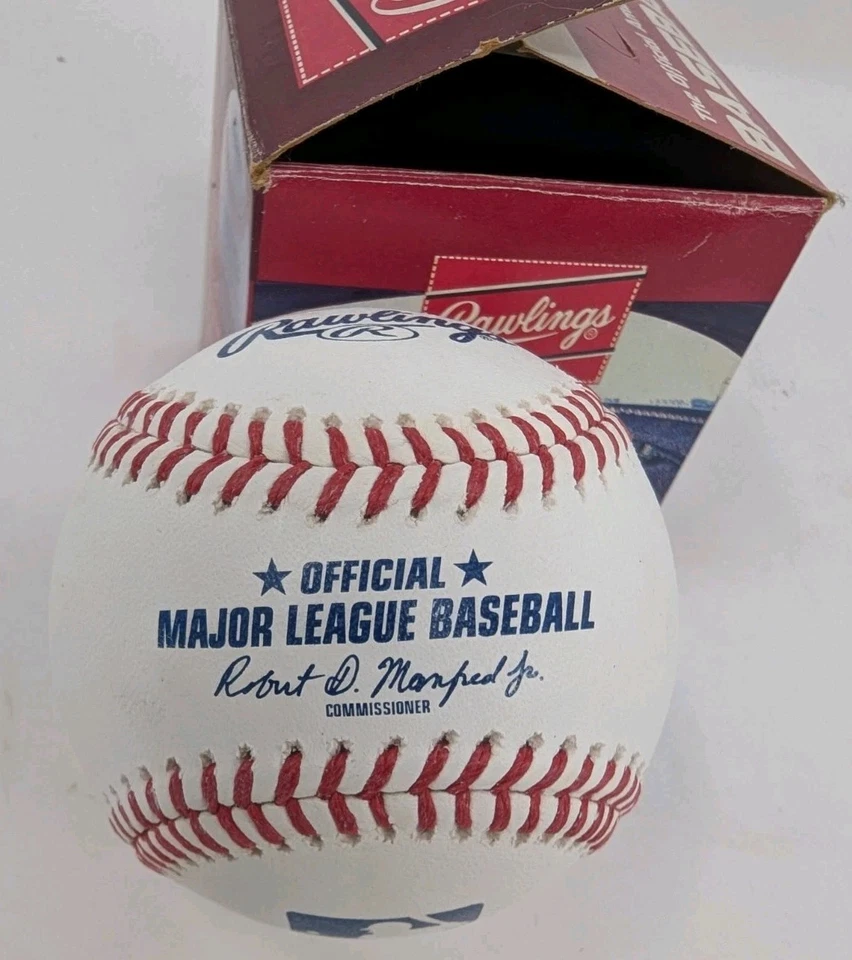 Official MLB Ken Griffey Jr Signed Autographed Baseball W/ HOF 16 Inscription - Image 4 of 4