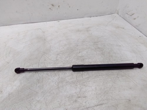 BMW 3 E90 Vordere linke Motorhaubendämpfer 7129190 2.0 Diesel 130kw 27587401