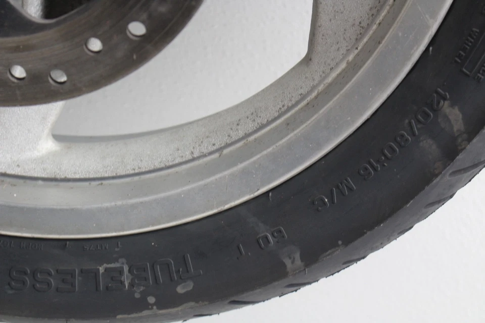 Llanta trasera Buell Blast P3 2000-2009 (recta) Foto 3 de 4