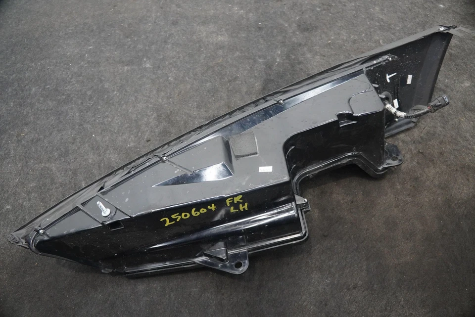 Faro delantero izquierdo negro envolvente Chrysler Plymouth Prowler 1999-2002 Foto 4 de 4