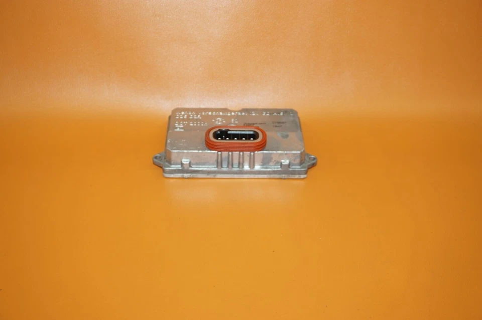 FARO XENÓN HID LASTRE BMW AUDI MERCEDES HELLA 2002-2008 5DV 008 290 00 OEM Foto 2 de 4