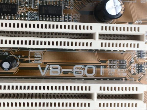 Fic motherboard atx slot 1, rev 1.15me11, 5x pci,2x isa, 1x agp, 2s/1p/2usb,acc - Image 4 of 4