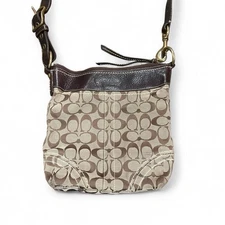 2006 Coach SoHo Crossbody Bag Monogram