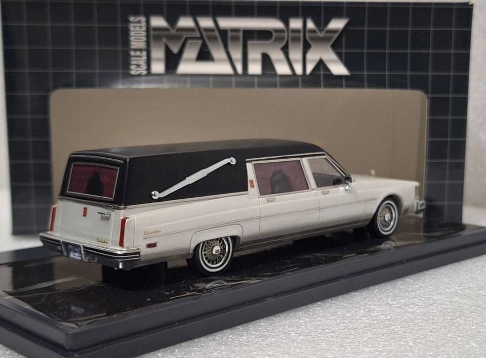 Oldsmobile Ninety Eight 98 Eureka Regent Landaulette 1983 Silver 1:43 Matrix - Image 2 of 4