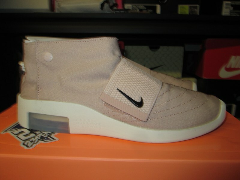 Size 9 - Nike Air Fear of God Moc Particle Beige for sale  display picture 2