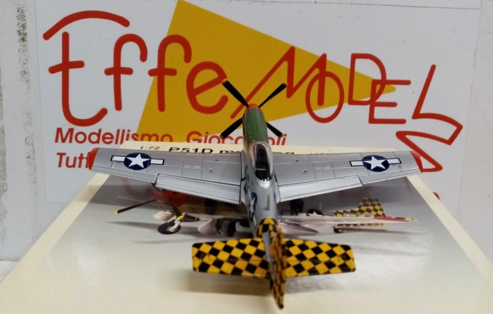 AUTO ART 1/72 - P51D MUSTANG "MARY MAC"- COD.37202 - Immagine 2 di 3