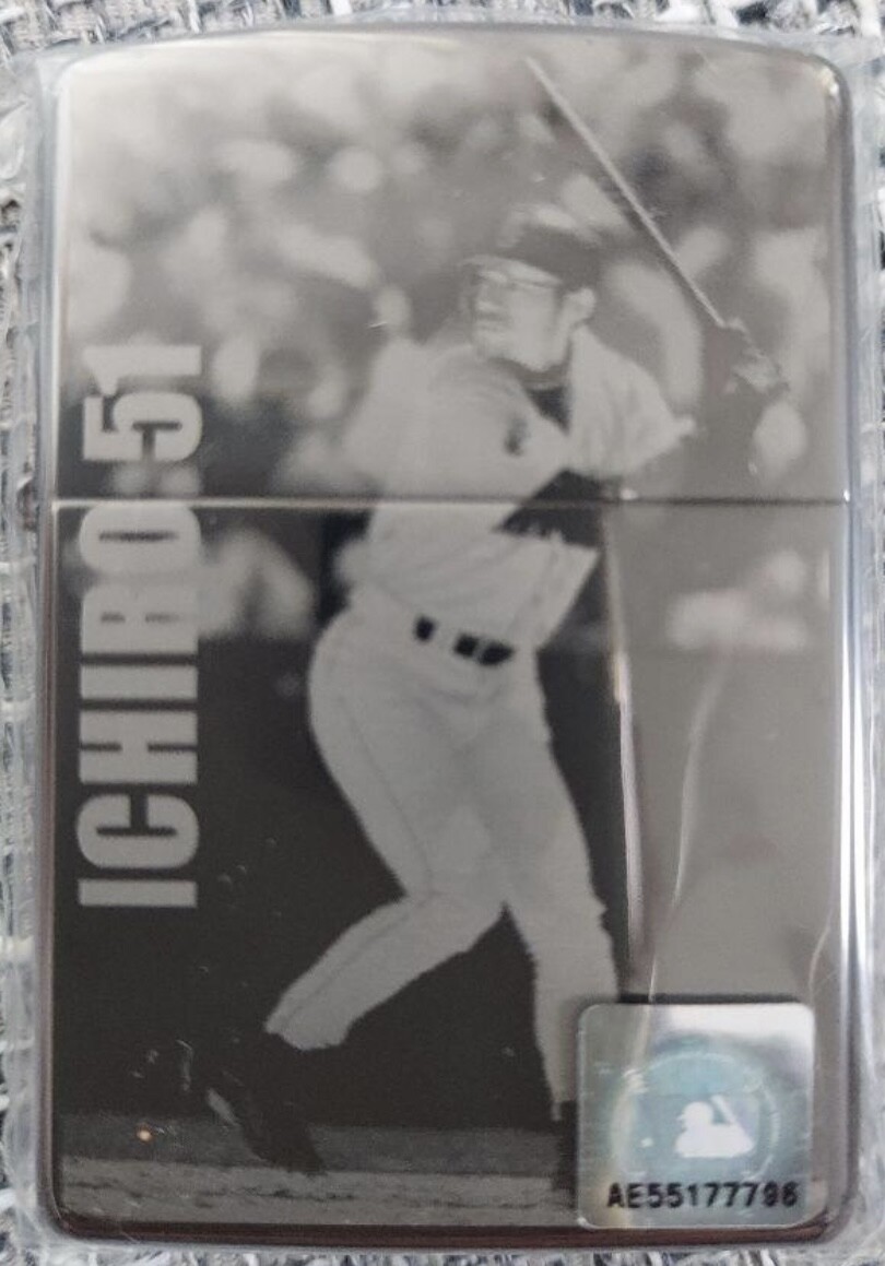 Limited Edition MLB Seattle Mariners Ichiro Suzuki Signed