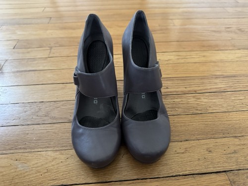 Tsubo Brown Mary Jane Women’s Leather Pumps Heels Grey Size US 8 - Picture 3 of 6