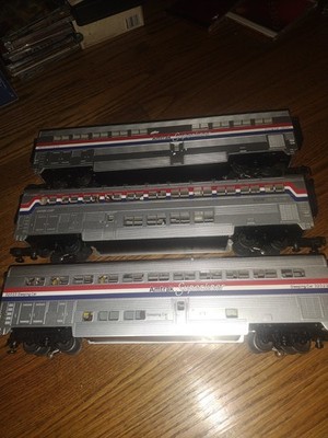 AMTRAK SUPERLINER O SCALE DINING CAR 38041 SLEEPING 32023 LOUNGE CAFE 33010