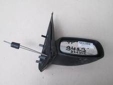 Porte avant et accessoires Mazda 121