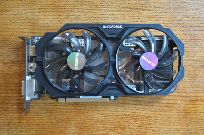 GIGABYTE Radeon R9 380 Windforce 2X OC 2GB (GV-R938WF2OC-2GD)