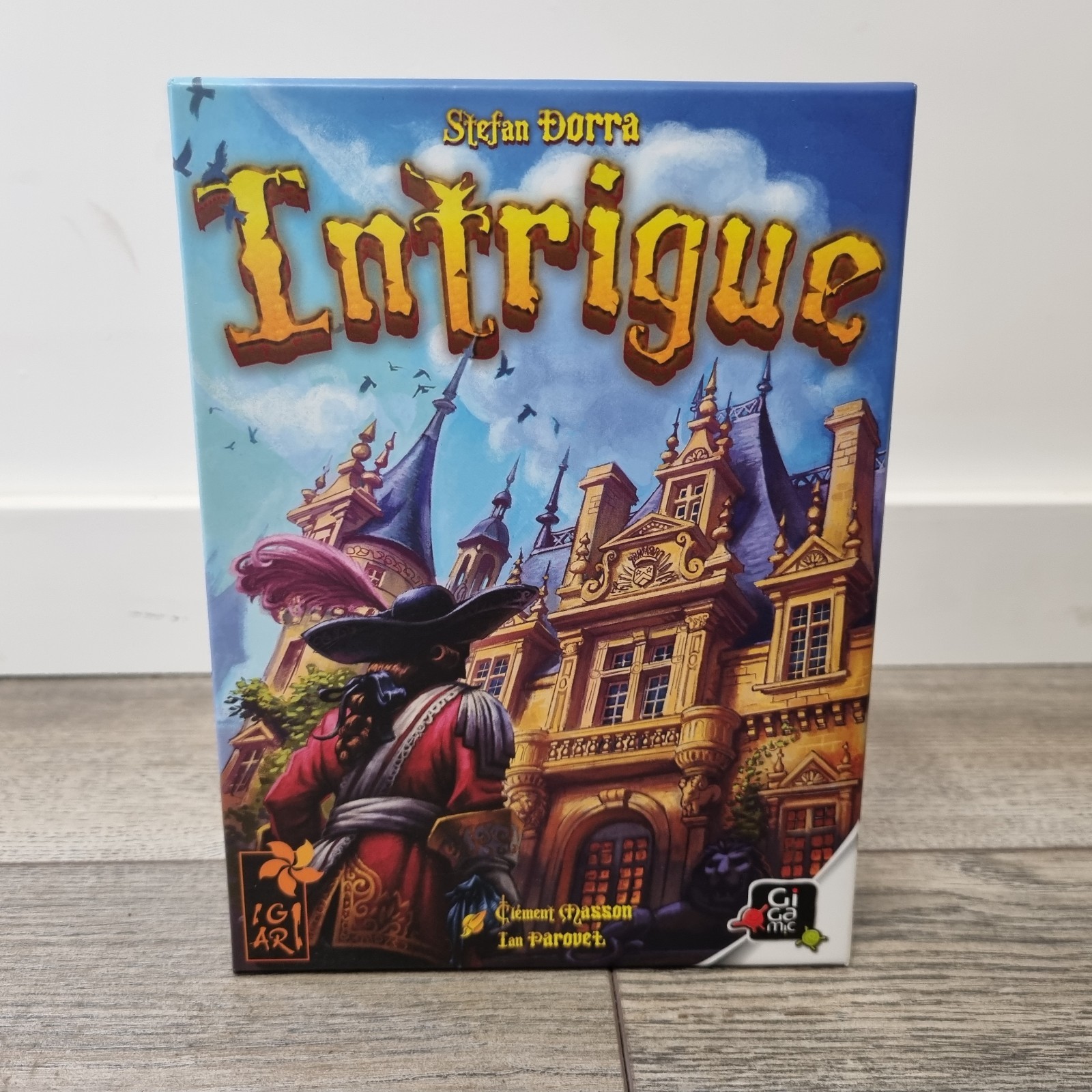 Intrigue by Stefan Dora - Card Game - French Edition - Language Independent