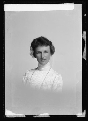 Photo:Mrs. J.T. Johnson Portrait 1901-1903