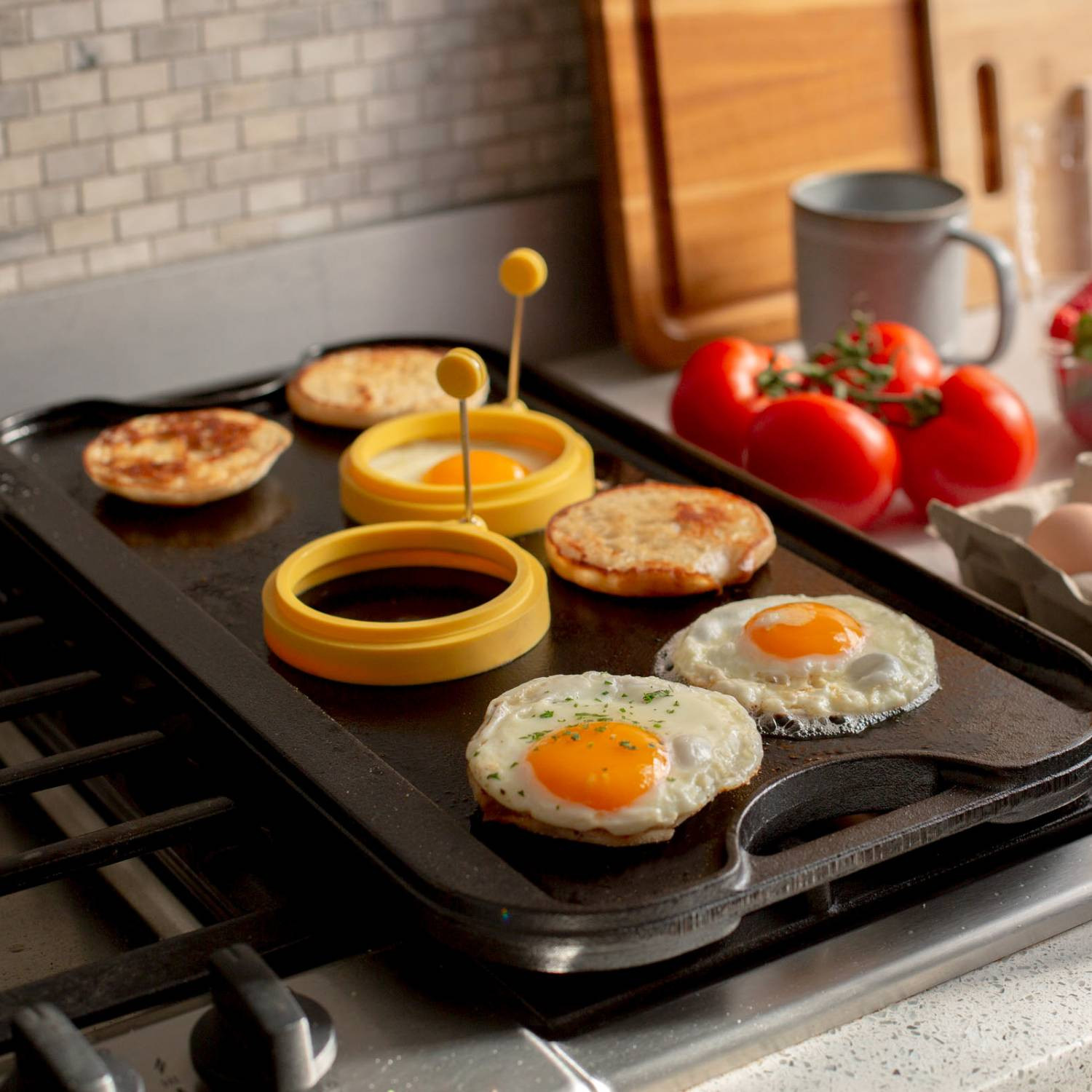 Lodge Logic Cast Iron 2-Sided Pro Griddle