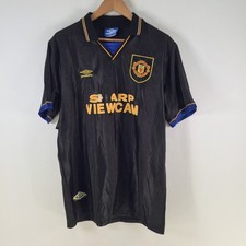 Vintage Manchester UNited Umbro Football jersey mens size L black collar 126524