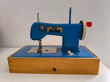Regina Kinder-Nähmaschine batteriebetrieben blau 70er Jahre
