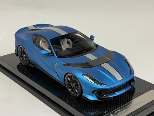 1/18 Ferrari 812 Competizione Matte Blue Carbon Base model # 1 of 29 SE1022 - Picture 5 of 9