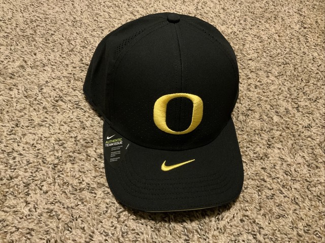 nike eagles hat