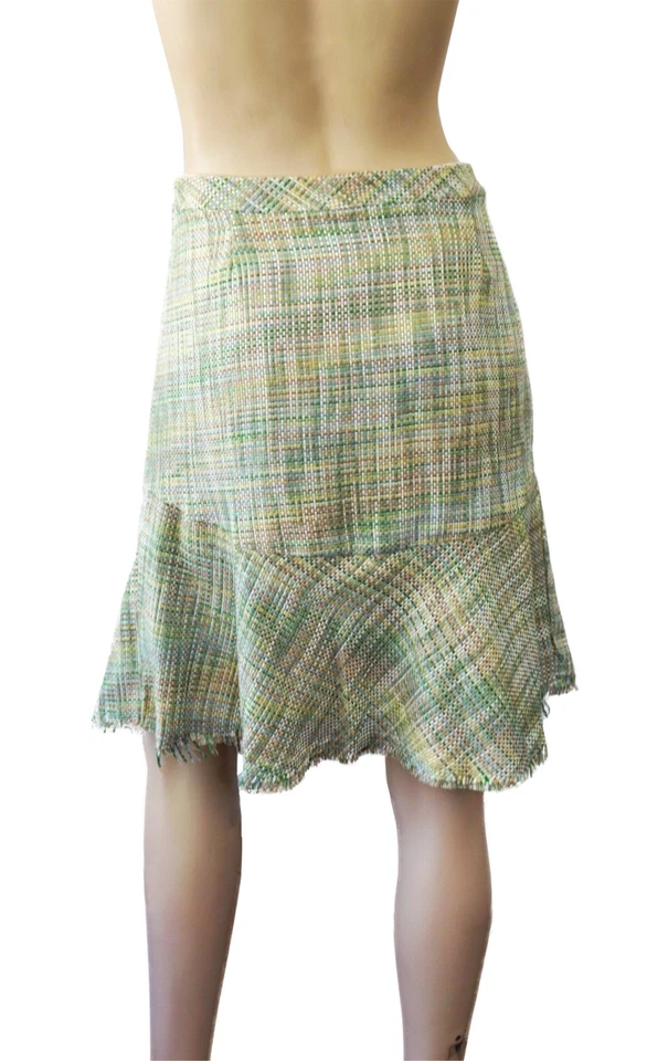 Falda de rodilla acanalada de tweed verde deshilachado talla M AQUA NUEVA Foto 2 de 4