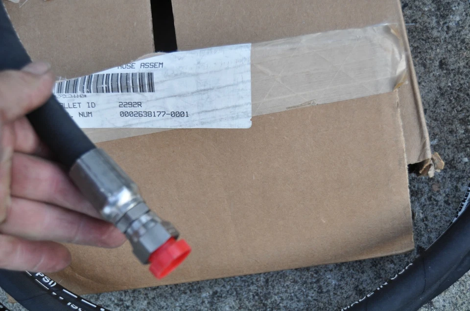 Parker Hydraulic Hose 302/301-6 4750psi 16 FT ORF STAINLESS FITTINGS USA MADE - Image 2 of 4