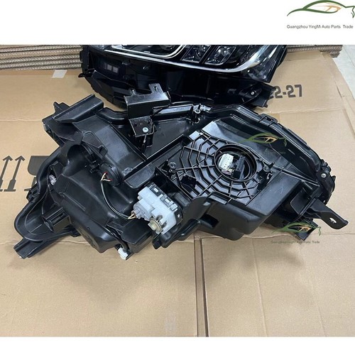 Lexus is350 headlight assembly 2016-2019 is250 LED car headlamp OEM right Used - Picture 7 of 8