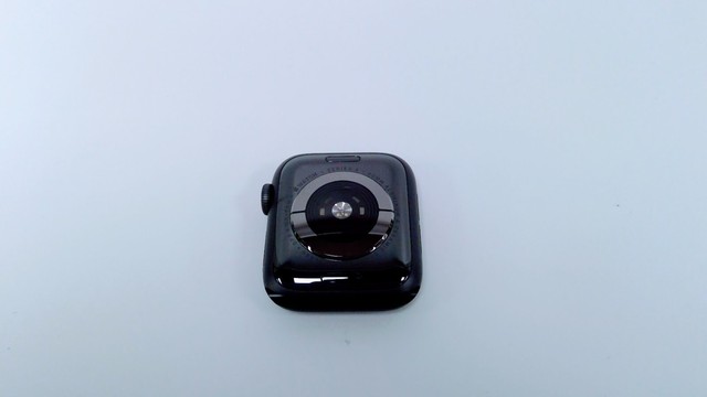 Apple Watch Series 4 40 mm Space Gray Aluminum Case with Black Sport Loop (GPS) - (MU672LL/A 