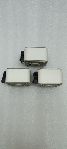 BUSSMANN 170M6458 FUSE 3BKN/50 500 LOT OF 3 FREE FAST SHIP - Picture 4 of 8