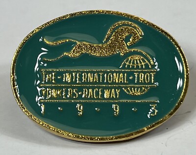Yonkers Raceway NY International Trot Souvenir Enamel Metal Pin Vintage 1993 1''