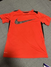 Adidas Large Dri-fit Red Athletic Shirt Workout Outdoors