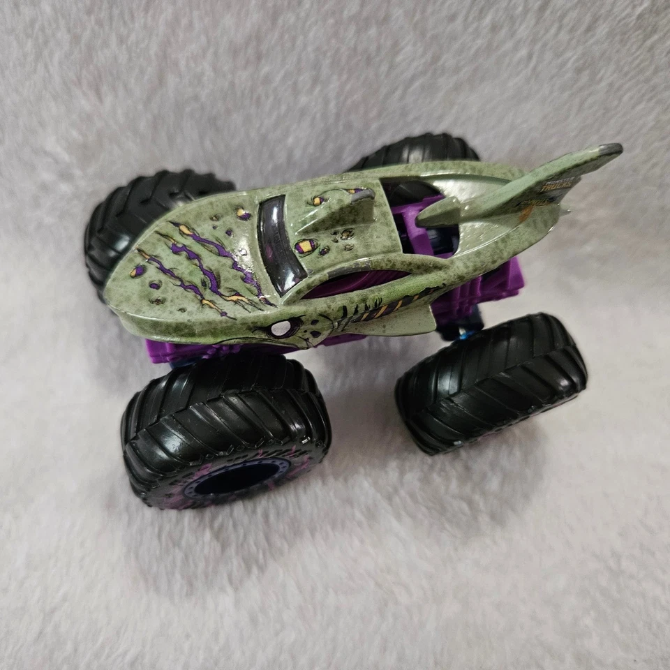 Monster Jam Truck Lot Great Clips Mohawk Warrior Salvager Megalodon Shark - Image 4 of 4