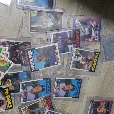 Topps MLB Baseball Sports Trading Card Lot Schmidt Canseco Tigers Padres
