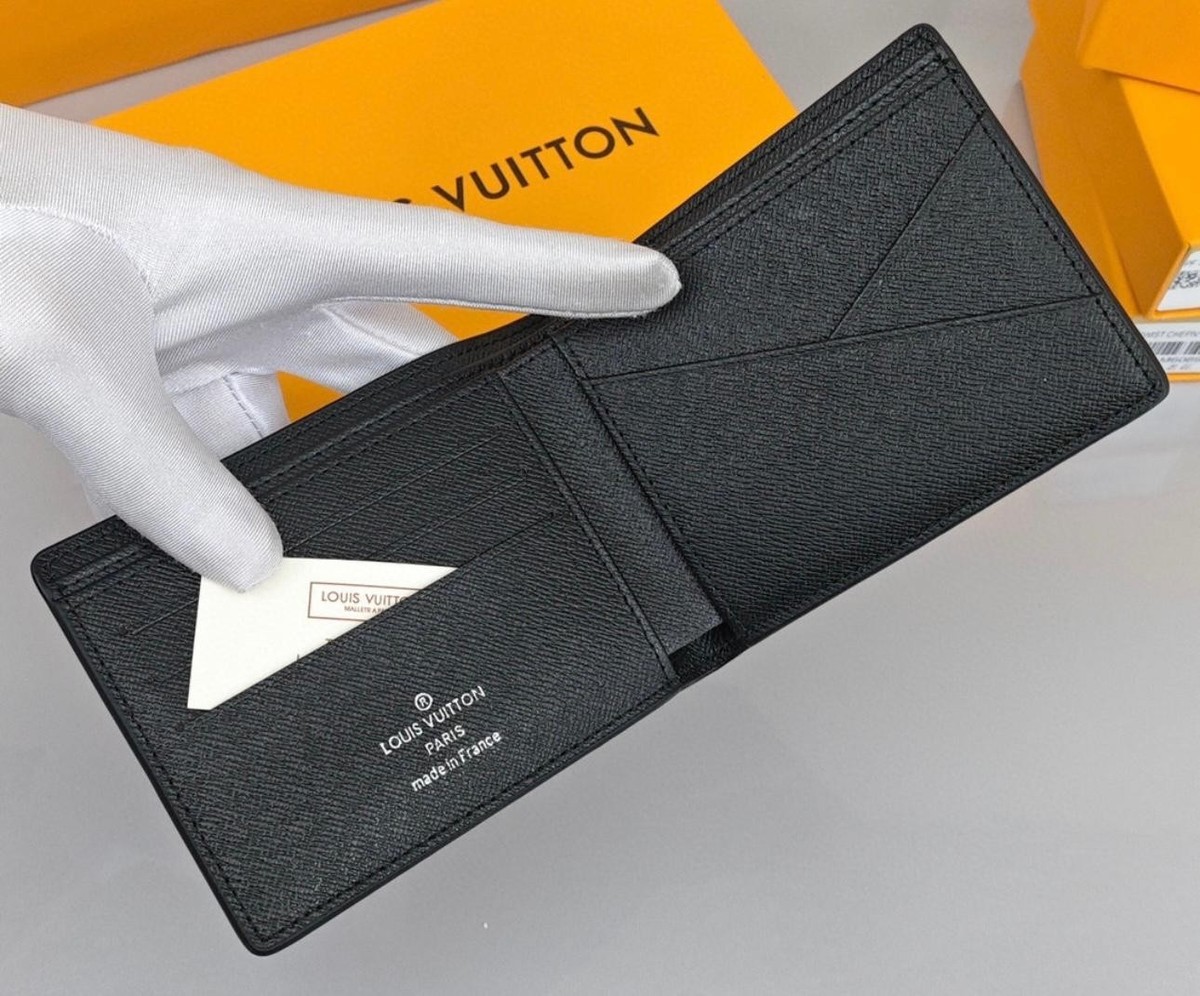 LOUIS VULTON BLACK WALLET ルイ・ヴィトン Louis Vuitton Zip-Around Wallet
