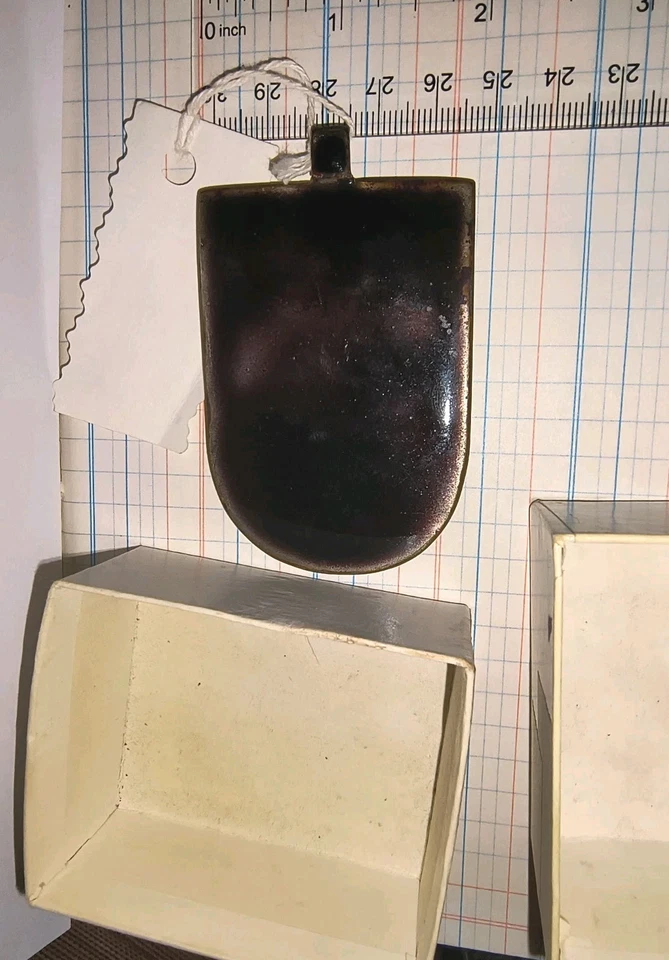 Llavero colgante símbolo paz bronce esmaltado de 3 1/4" encanto artista pesado hecho a mano Foto 4 de 4