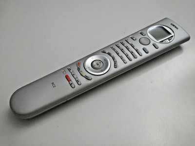 Original Loewe RC2 Fernbedienung / Remote, 2 Jahre Garantie
