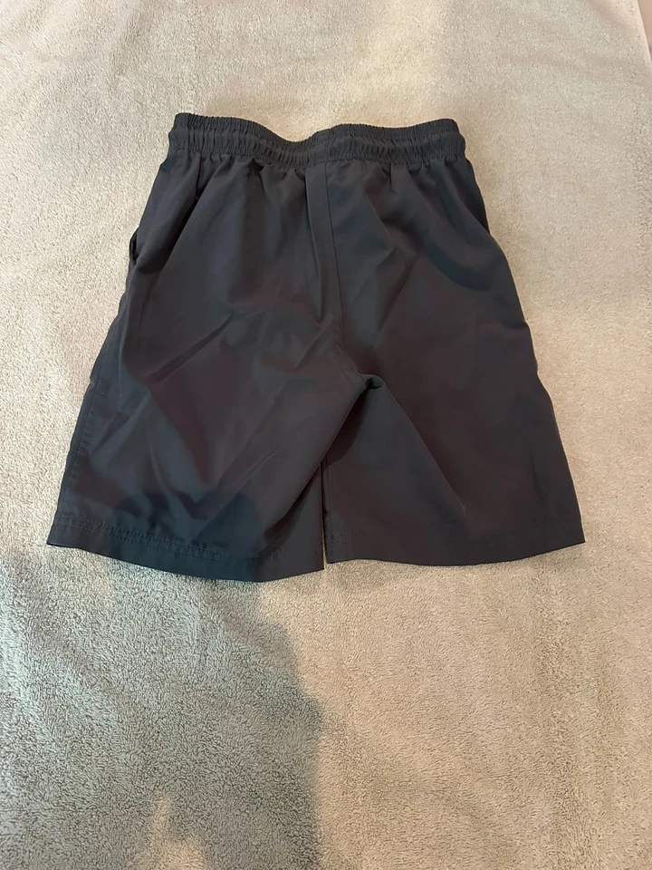 Under Armour Shorts Youth Boys Size YMD Medium Black Athletic - Image 3 of 3