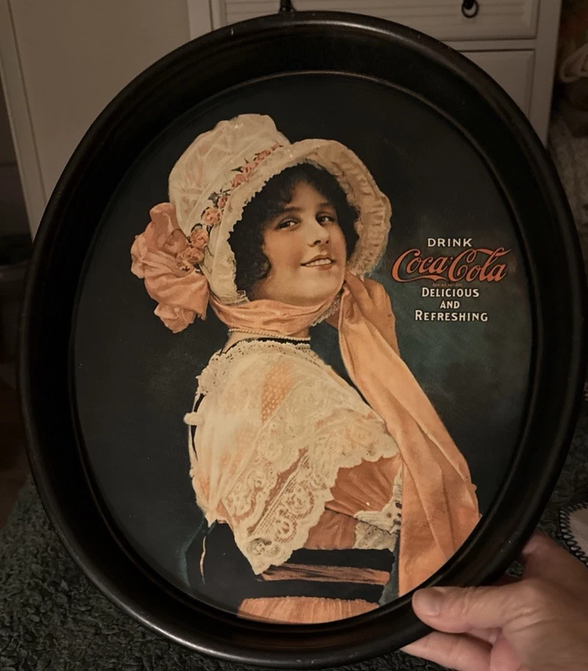 Vintage Coca Cola Tray 1972 Betty Girl 1914 Advertisement Metal Serving Platter - Image 3 of 4