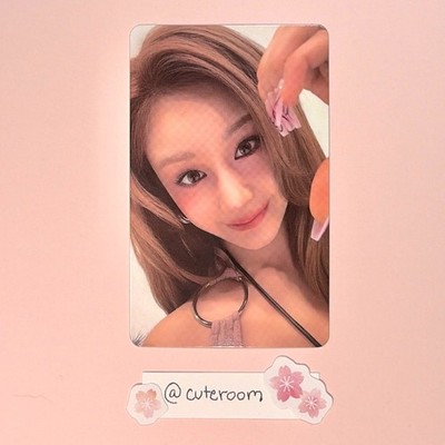 BABYMONSTER Pharita Photocard We Go Up Pattern Version Album