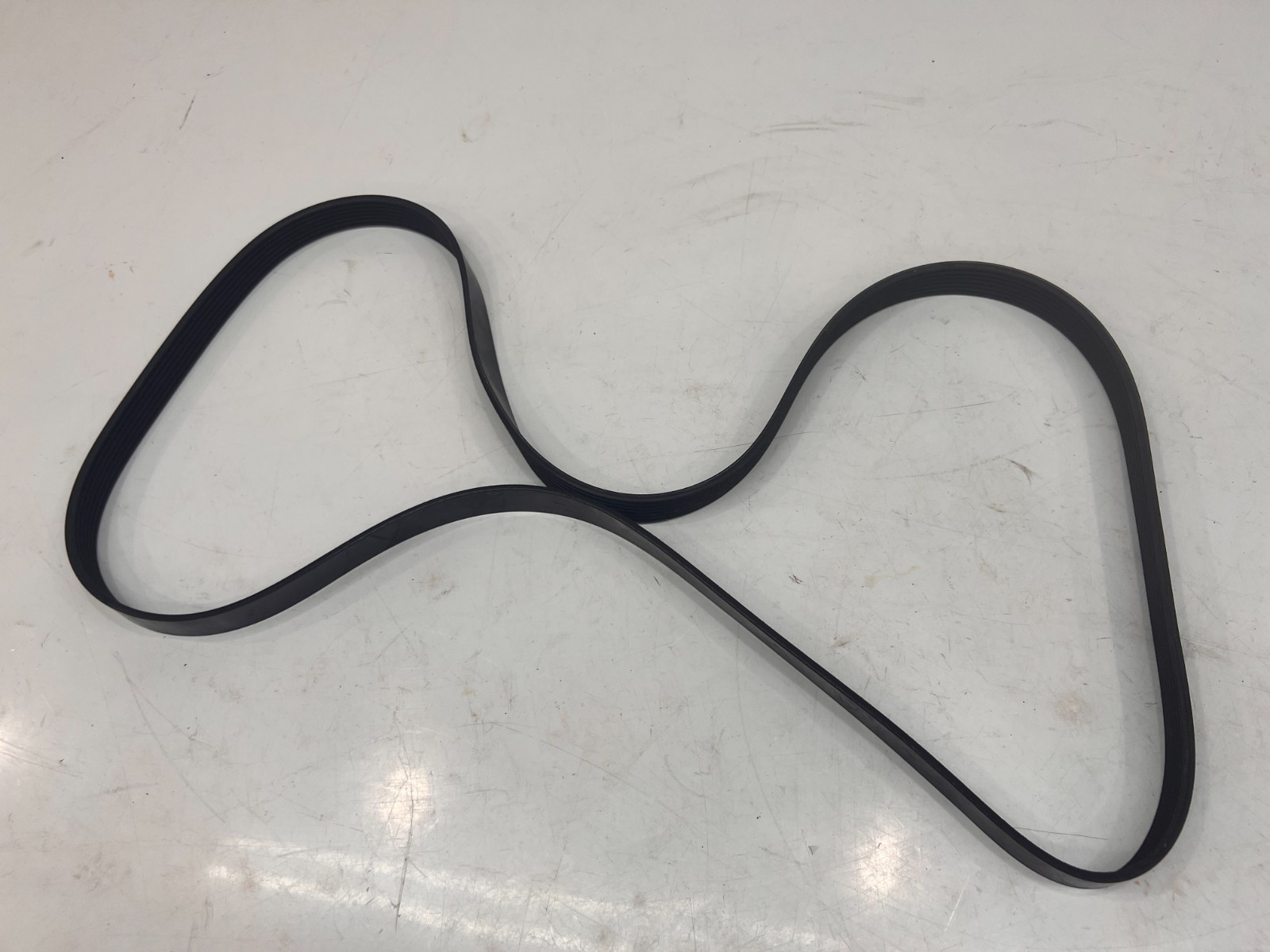 LAMBORGHINI AVENTADOR LP770 SVJ RIBBED V-BELT OEM 07M903137E
