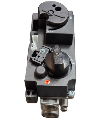 Maxitrol GV60M1-B5N3HM-0004 Electronic Ignition Control Valve System - NG
