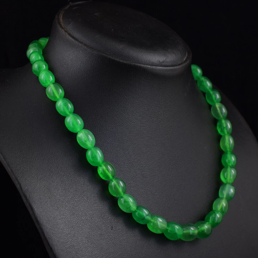 Single jade bead best sale necklace