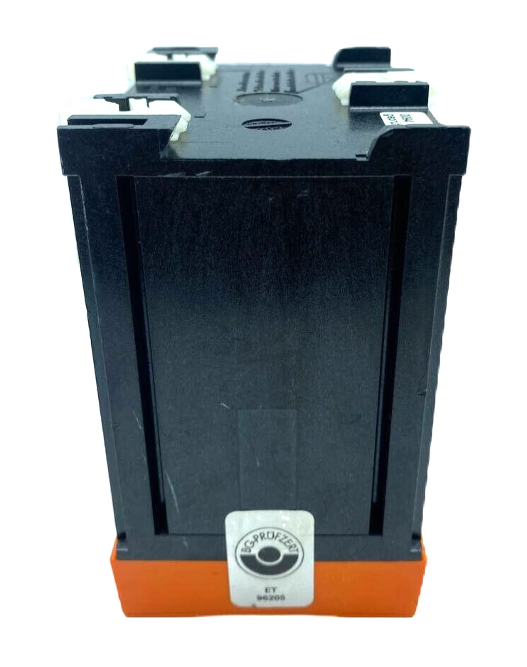 E.DOLD & SOHNE B05988.47/124 DC24V+AC110V 1-10S EMERGENCY STOP MODULE