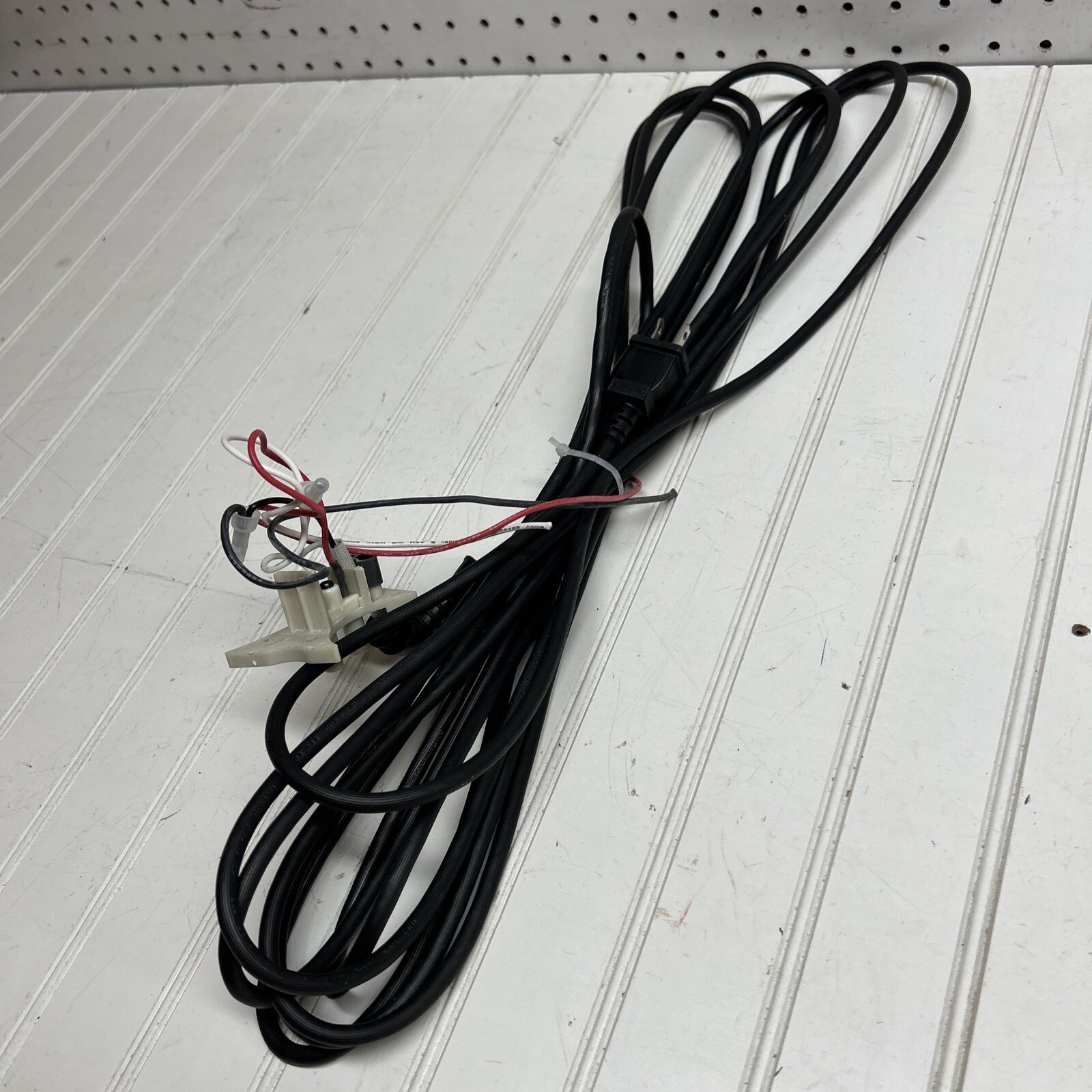 OEM Shark NV360 NV361 NV350 NV357 NV370 NV360K Accessory Attachment Holder Caddy