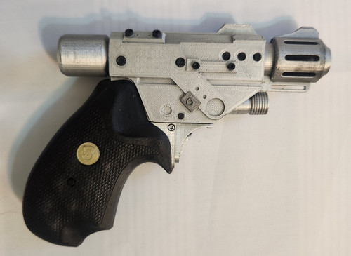 The Babylon 5 Phased Plasma Gun Replica Prop 1:1 Scale 3-D Print Cosplay Ready