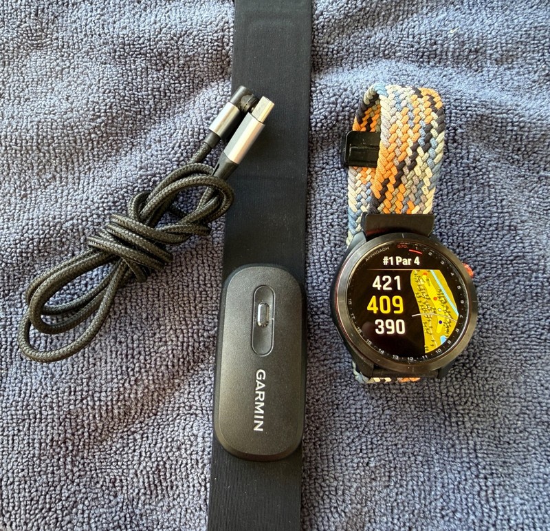 Garmin Approach s70 golf gps watch 47mm, with Garmin HRM200 heart monitor,