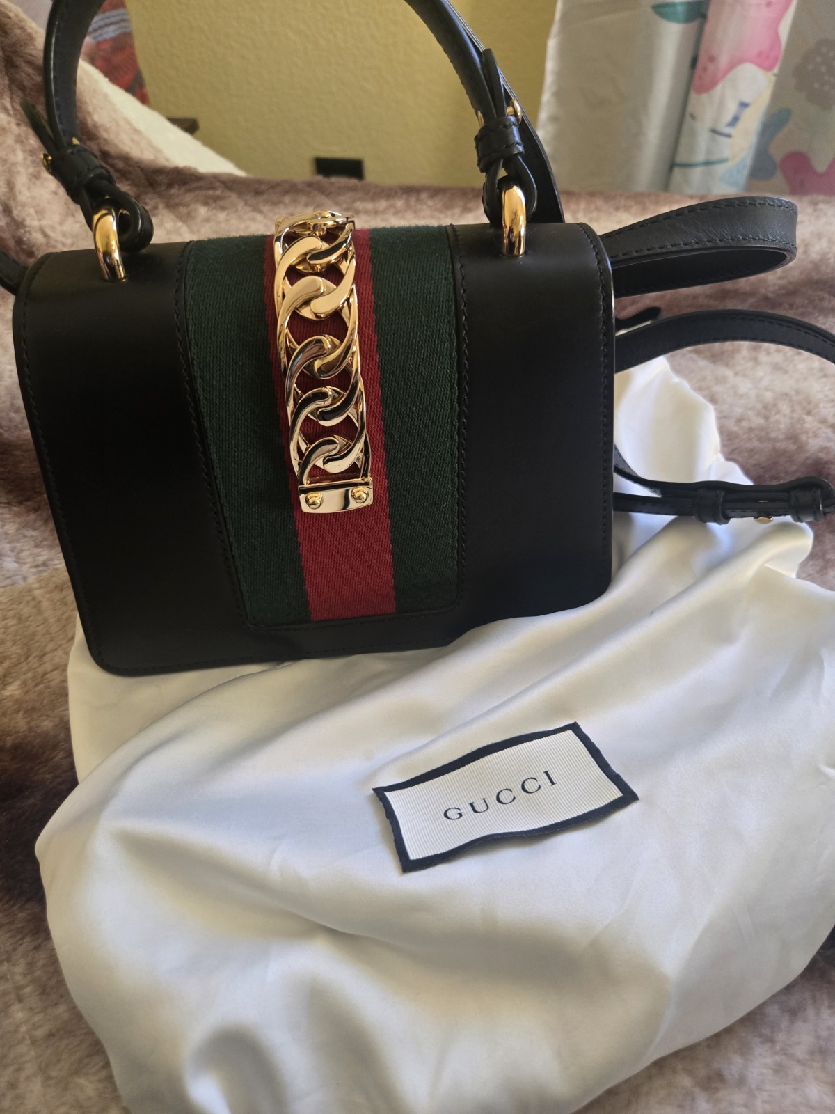 Authentic Gucci Sylvie Black Leather Women Crossbody And Shoulder Bag