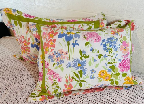 Martha Stewart Floral Standard Pillow Shams Beautiful Watercolor Reversible - Picture 2 of 14