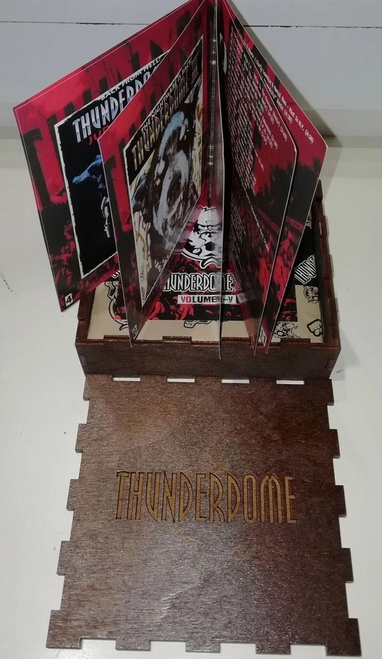 Thunderdome Box 04 (Wooden Box) (Numbered, sealed) - Image 4 of 4