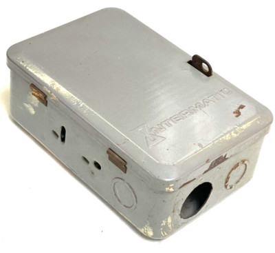 INTERMATIC T103 24 HOUR 125V 60 HZ DPST MECHANICAL TIME SWITCH ENCLOSURE