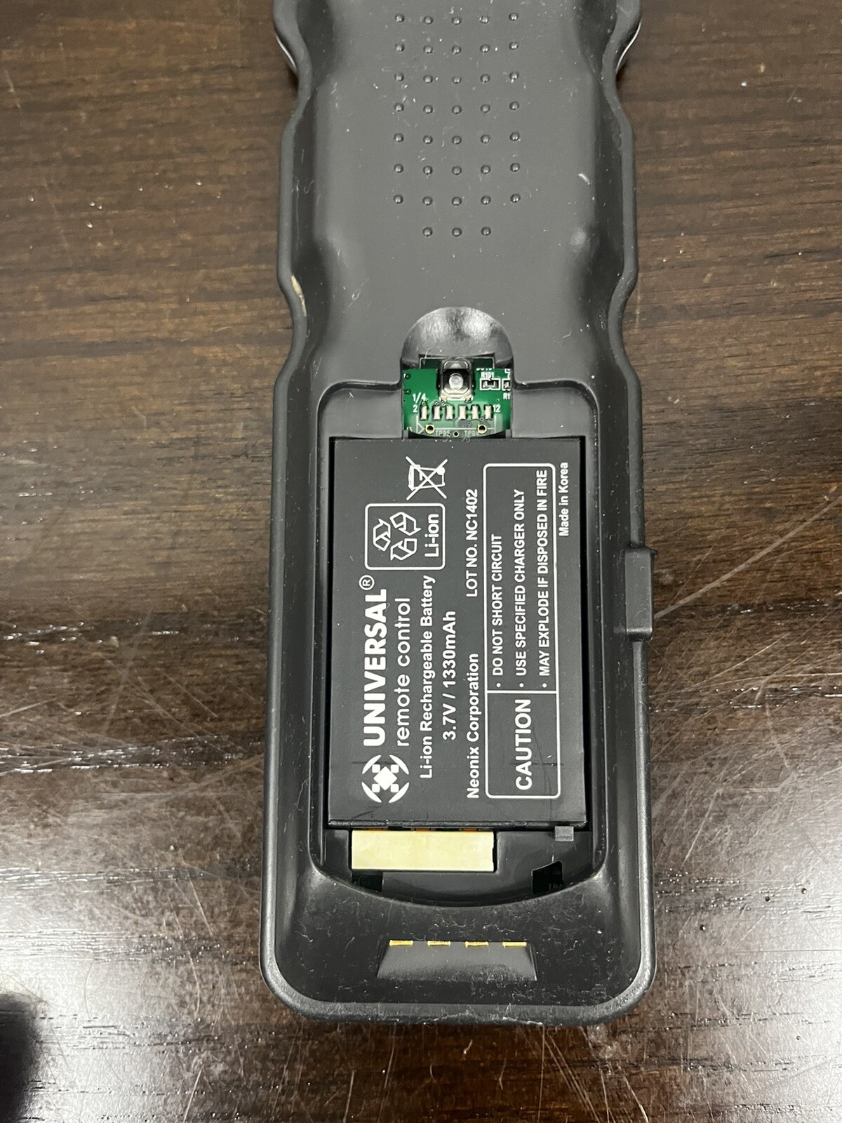 UNIVERSAL MX-980 PROGRAMMABLE REMOTE WITH BATTERY UNTESTED
