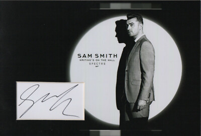 SAM SMITH signiertes 12x8 Foto Display WRITING'S ON THE WALL COA